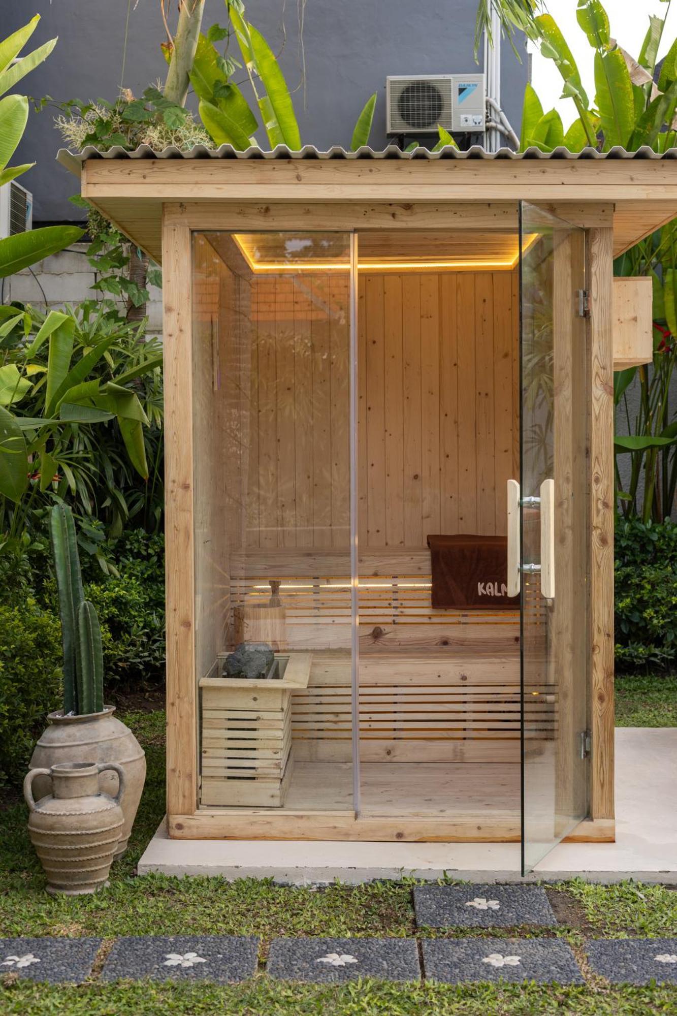 Kalm Bali Hotel Canggu  Luaran gambar