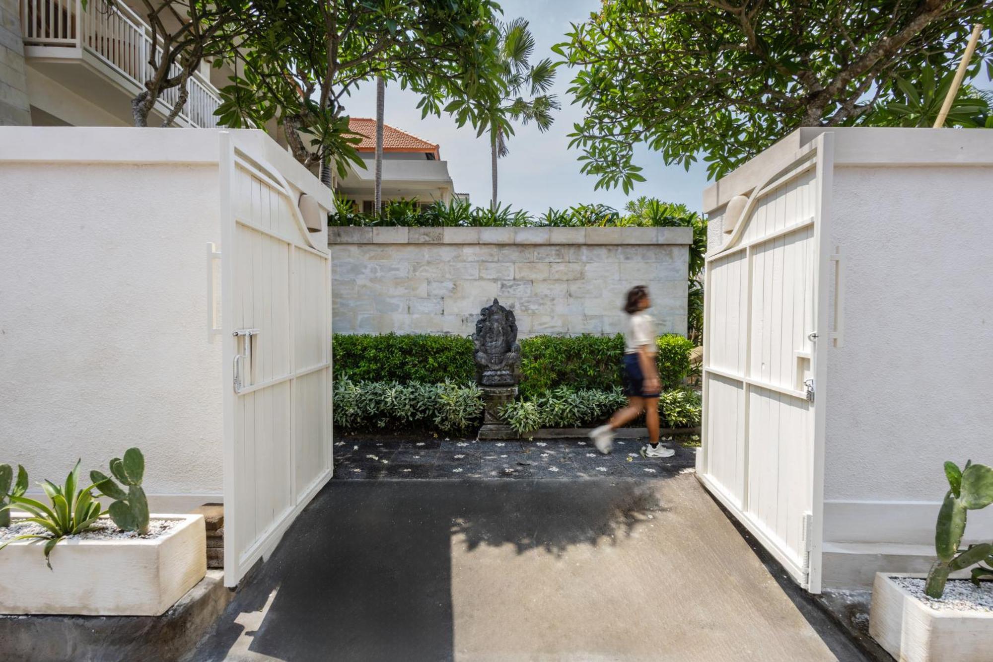 Kalm Bali Hotel Canggu  Luaran gambar