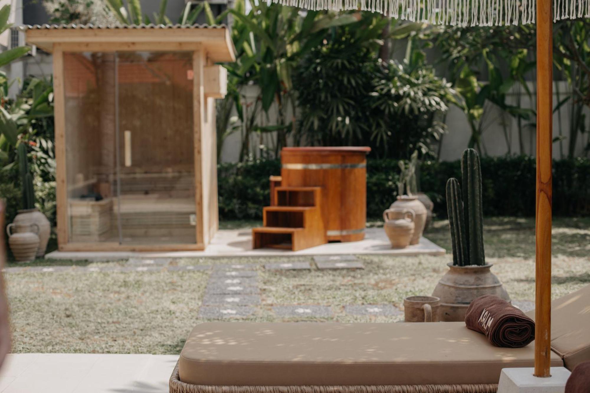 Kalm Bali Hotel Canggu  Luaran gambar